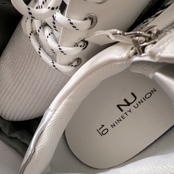 NINETY UNION SPARKLE SILVER WEDGE SNEAKER ATHLETIC SHOE Like new - Picture 12 of 14